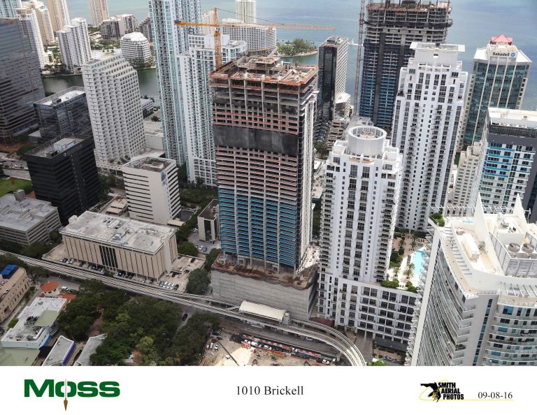Moss & Associates celebrates topping out of 1010 Brickell