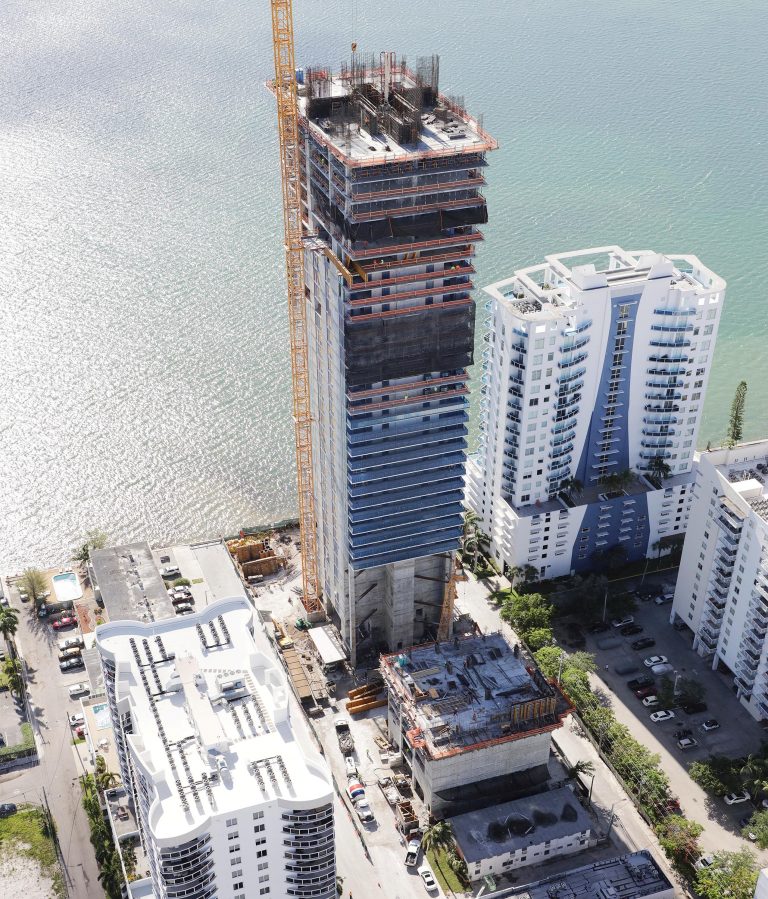 649-foot-tall Miami condo passes halfway vertical construction mark