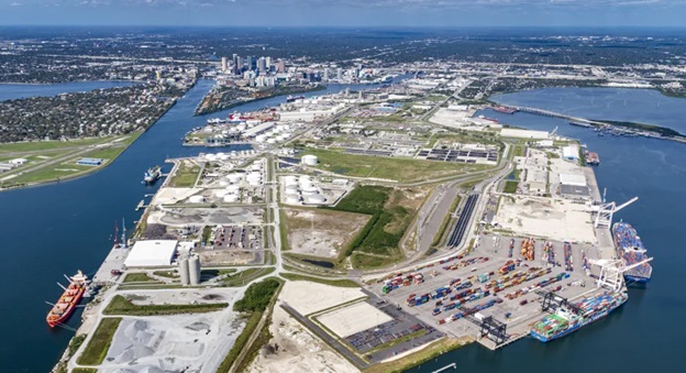 Port Tampa Bay gets $19.8 million grant to expand container terminals