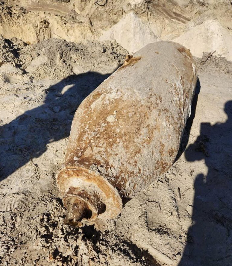 World War II-era bomb uncovered at Tampa Bay airport during construction